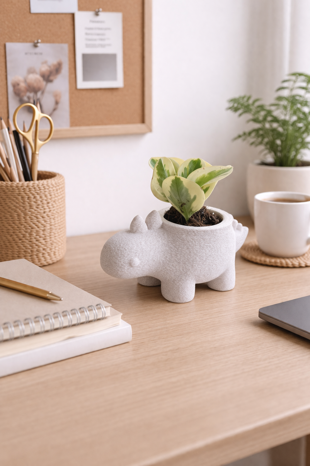 Stegasaurus Planter