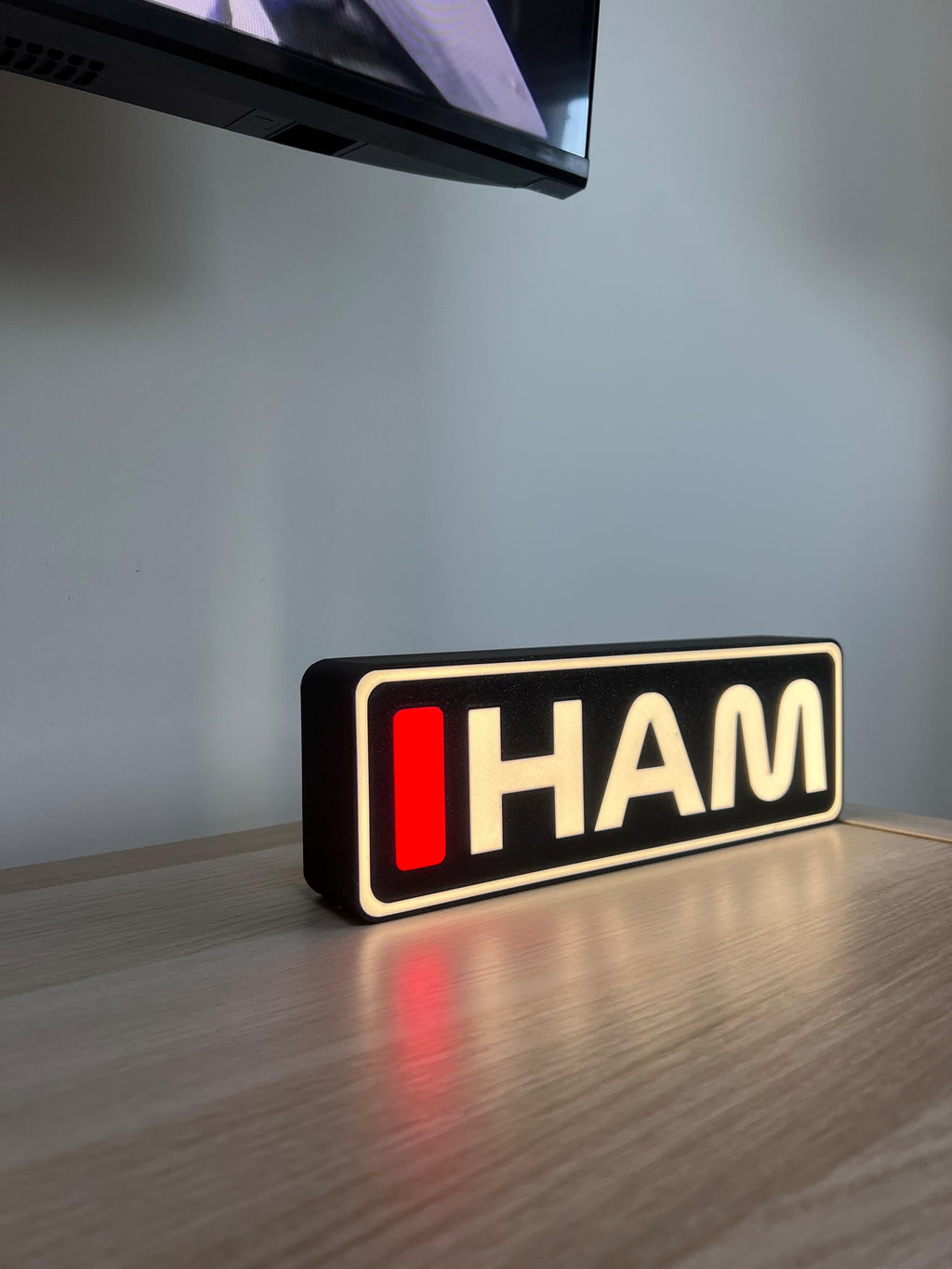 F1 LED Light Box